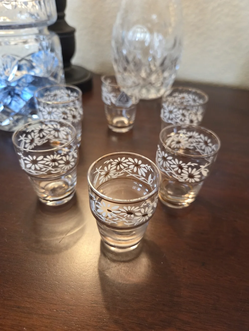 Mid Century Tchecover Of Belgium Daisy Stackable Cordial Glasses